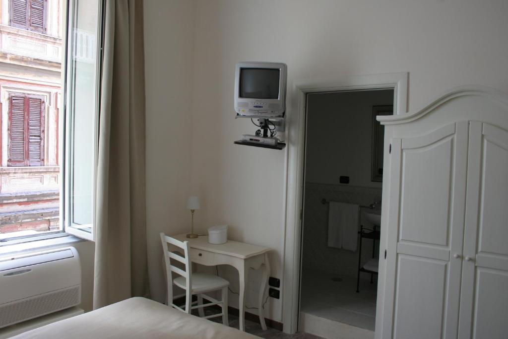 La Dimora Dei Baroni Bed & Breakfast Napoli Ruang foto