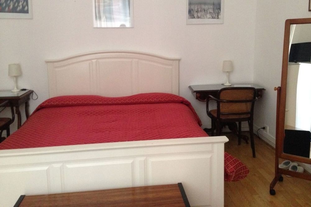 La Dimora Dei Baroni Bed & Breakfast Napoli Bagian luar foto