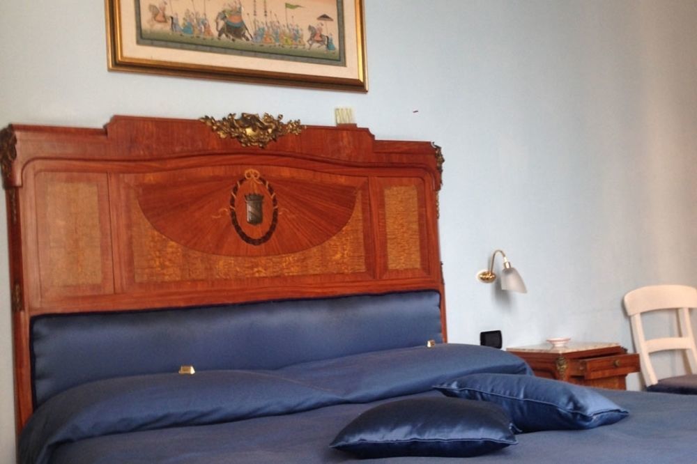 La Dimora Dei Baroni Bed & Breakfast Napoli Bagian luar foto